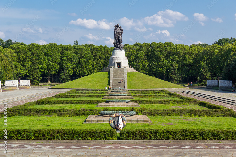 Sowjetisches Ehrenmal im Treptower Park, Berlin