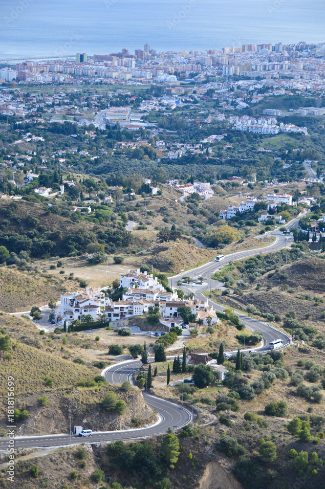 Andalousie paysage Espagne montagne route environnement village immobilier logement