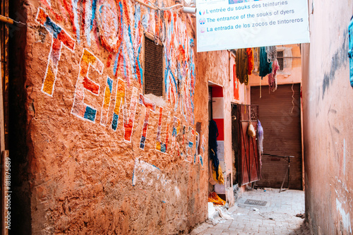 Photos colorful wool hanging at dyers souks, marrakech