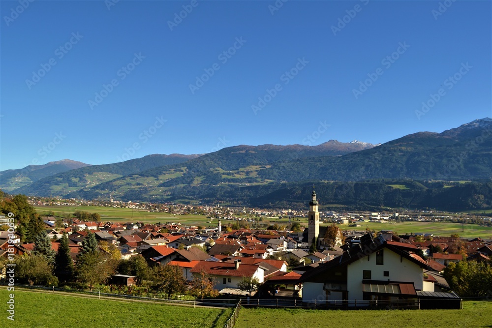 Fototapeta premium Landschaft in Tirol
