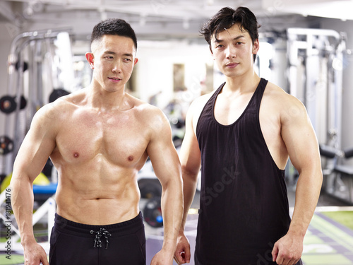 asian bodybuilders in gym
