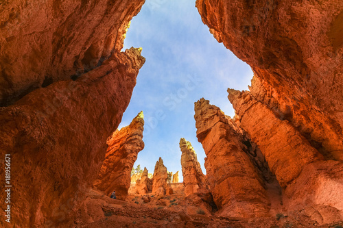 Between hoodoos on Fairyland Trail in Bryce Canyon, Utah