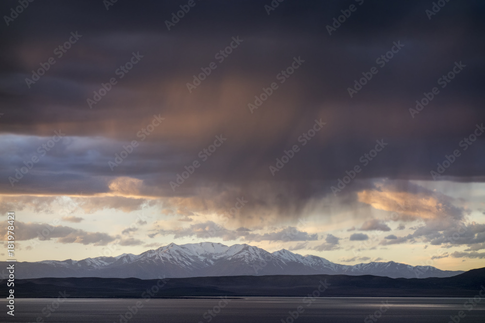 Fototapeta premium Utah Lake Sunset