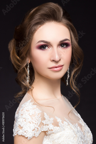 beautiful bride beauty hairstyle makeup