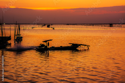 Fototapeta Naklejka Na Ścianę i Meble -  fishing boat in twilight time  ,  Thailand