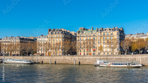 Paris, Haussmann facade in a chic area of the capital, avenue de New York, with view of the Seine 