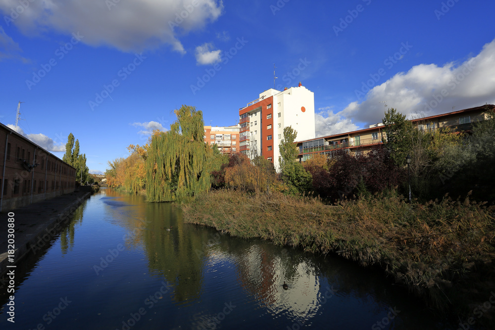 Canal de Castilla.D‡rsena de Valladolid.
