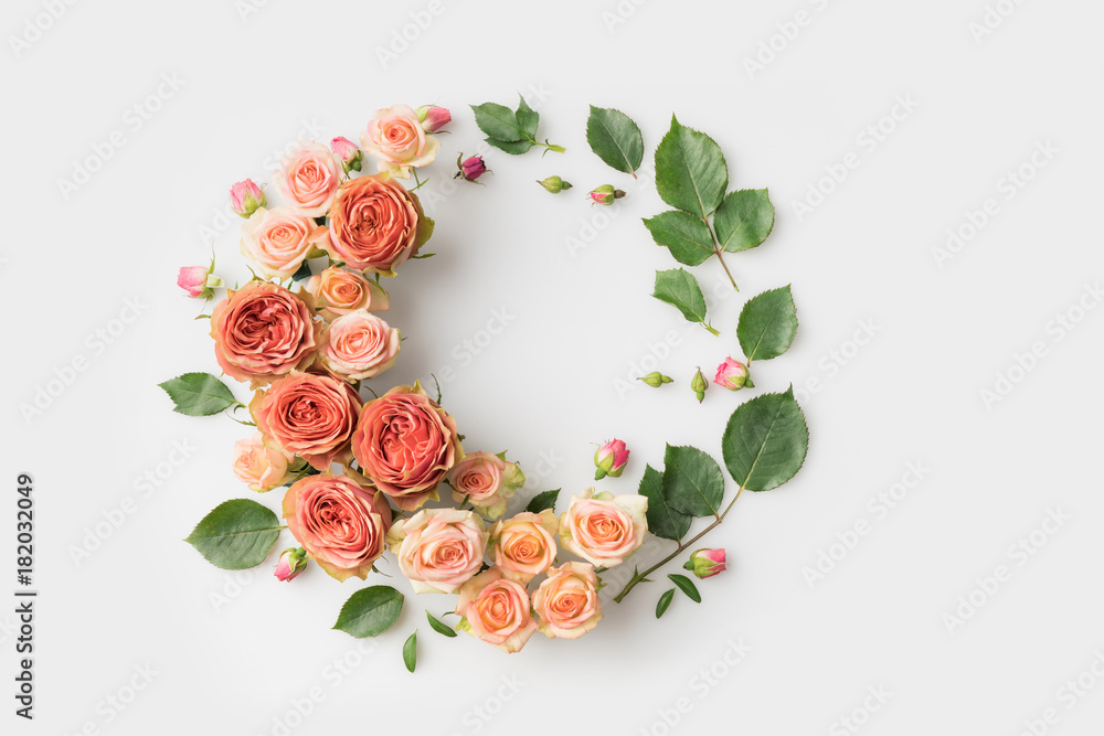 flower wreath with leaves