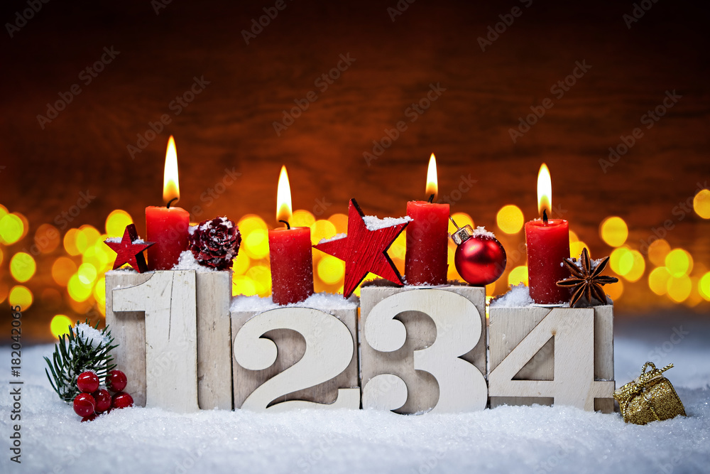 Poster, Print Vierter Advent Kerzen mit Zahlen dekoriert weihnachten Aventszeit schnee holz hi, 40x26.7 cm