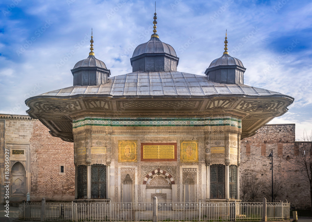 Exterior architecture details in the Blue Mosque park the Sultan Ahmed park in Istanbul, Turkey