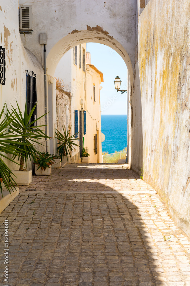 Fototapeta premium old town with sea view in Albufeira, Algarve, Portugal