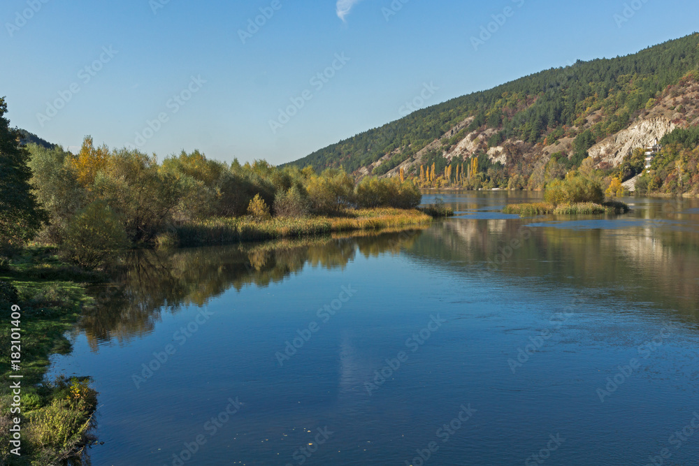 Fototapeta premium Autumn Landscape of Iskar River near Pancharevo lake, Sofia city Region, Bulgaria