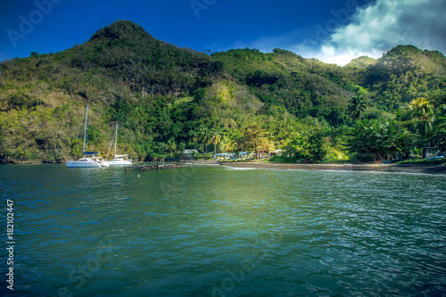 Baie de Cumberland sur Saint-Vincent et les Grenadines © Erwin Barbé