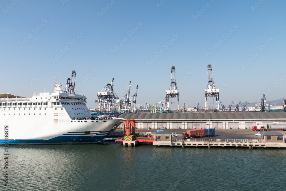 China Yantai port