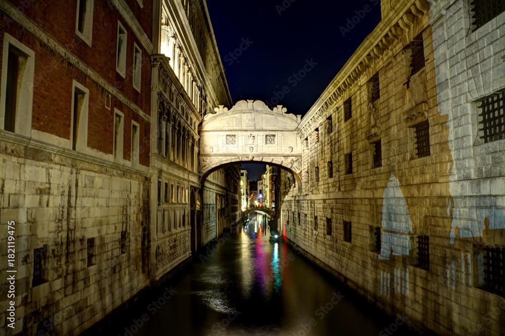 Naklejka premium Bridge of Sighs