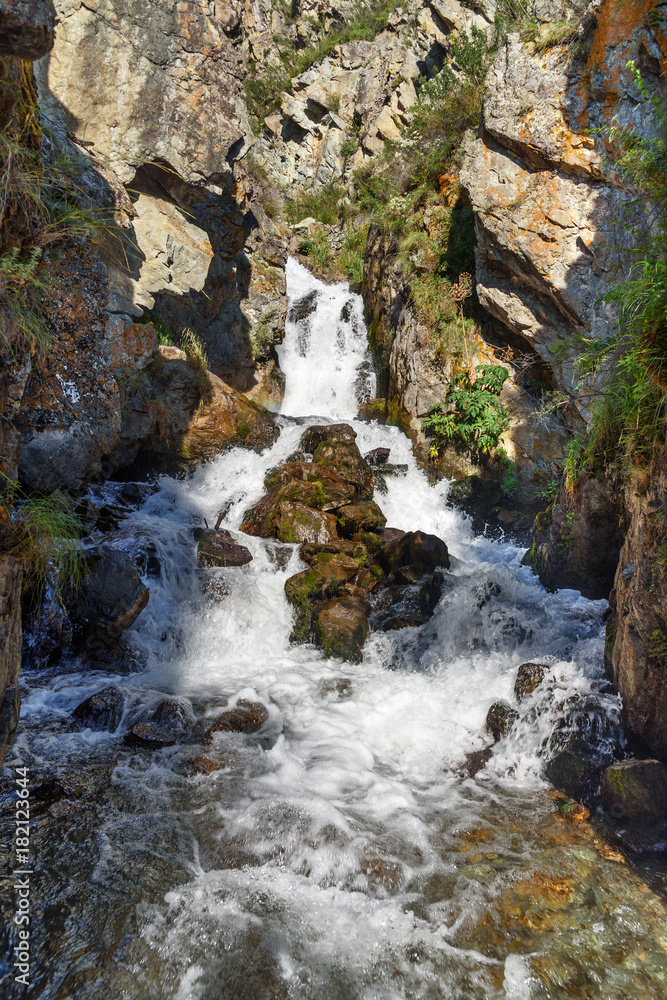 Waterfalls Beltertuyuk, Yelanda. Altai Republic, Russia