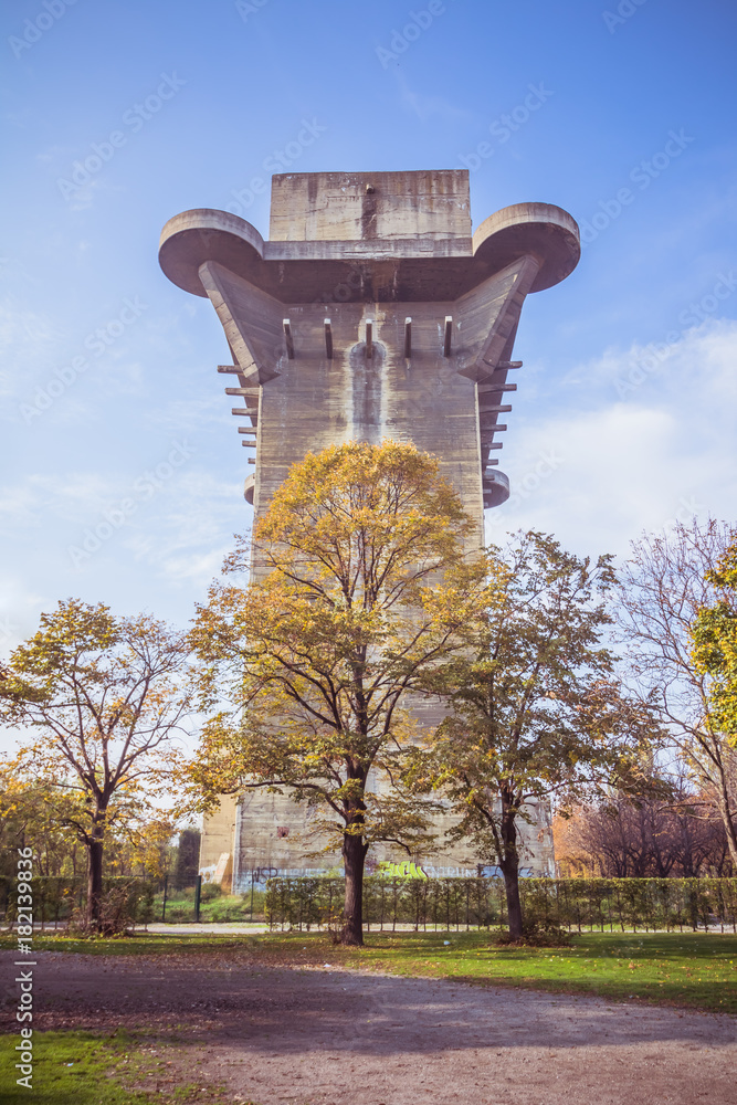 Naklejka premium Augarten in Herbst in Wien