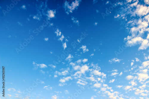 Sky clouds are ideal for enhancing business aspirations.