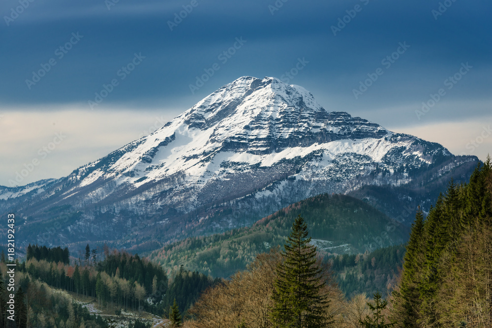 Fototapeta premium Ötscher im Spätherbst