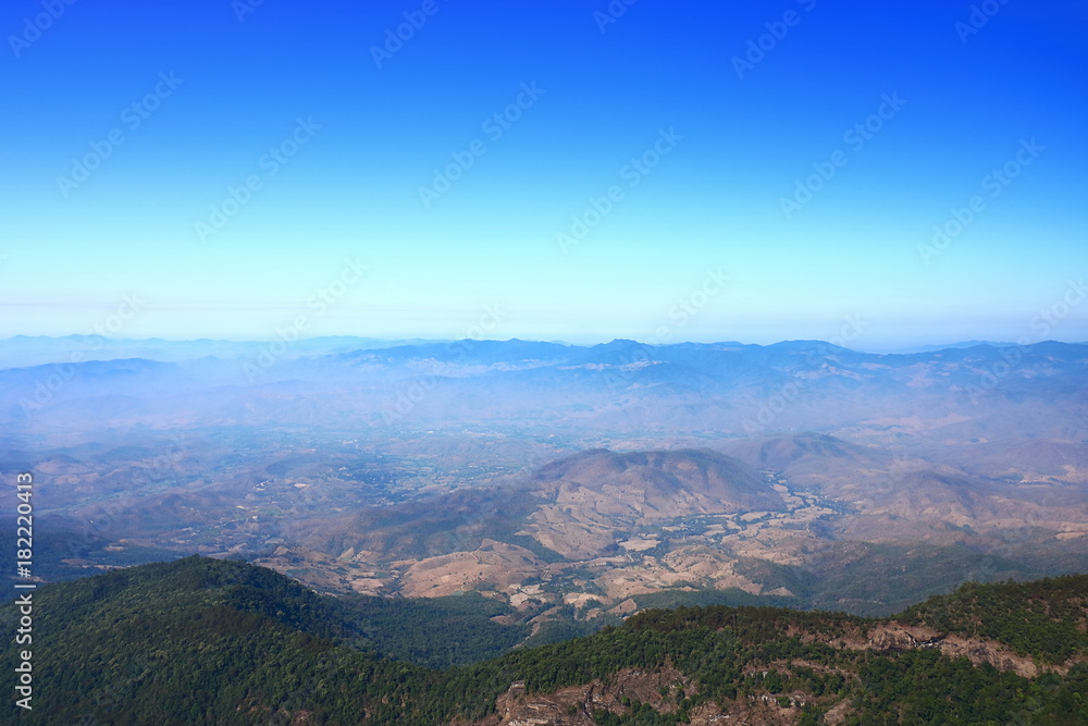 Naklejka premium Mountain viewpoint of Kew Mae Pan scenery at Doi Inthanon national park , Chiang Mai , Thailand