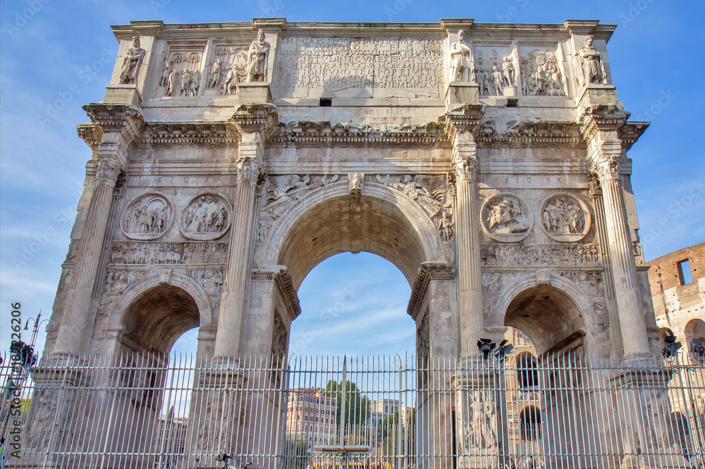 Obraz premium Triumphal Arch of Constantine in Rome, Italy