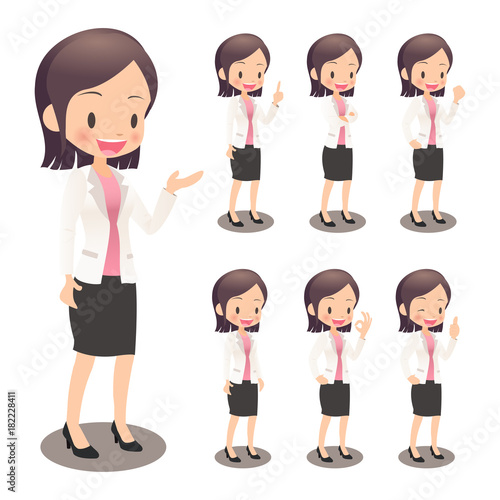 スーツ姿の若い女性会社員　複数セット