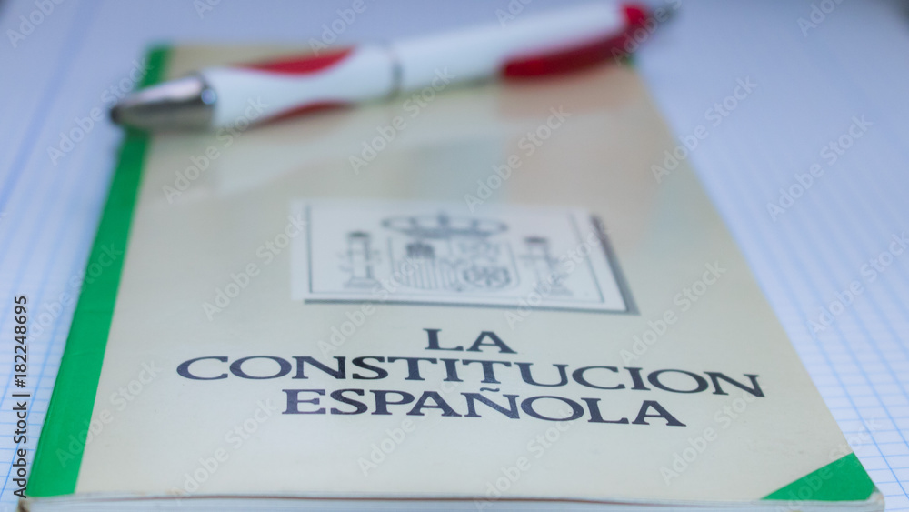 Book of the Spanish constitution and pen - El libro de la constitución  española con un boligrafo Stock Photo | Adobe Stock