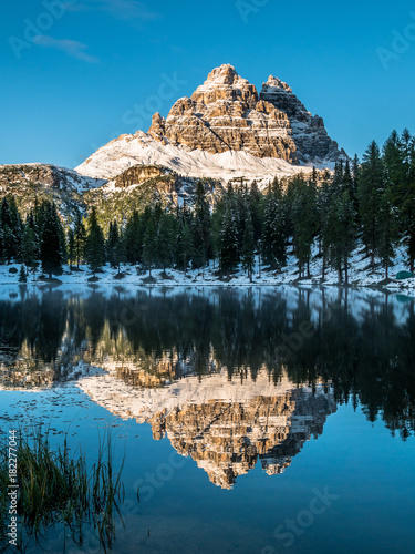 Lago Antorno photo