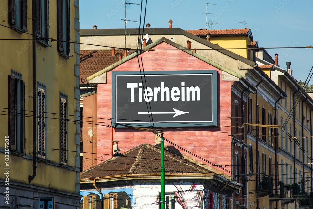 Schild 215 - Tierheim Schild 215 - Tierheim