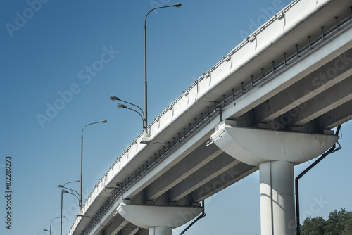 Billede på lærred Highway Bridge with sky background