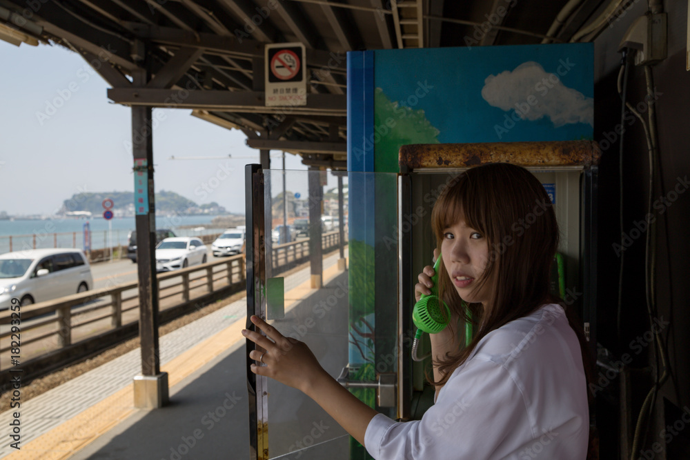 若い女性 若い女性