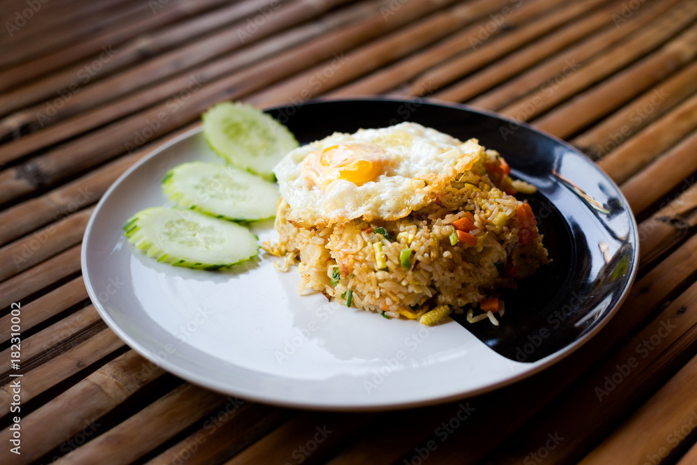 Thai fried rice with egg