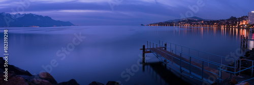 Картината върху платно Panorama of  Montreux at night