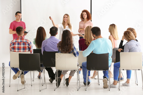 Group of people with busine...