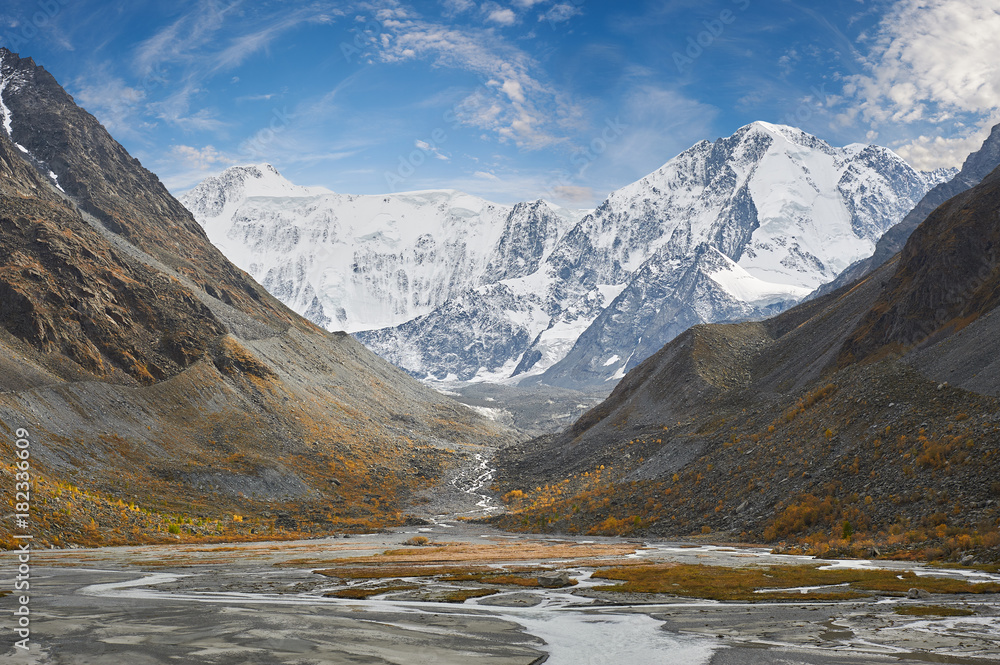 Beautiful autumn landscape, Altai mountains Russia.
