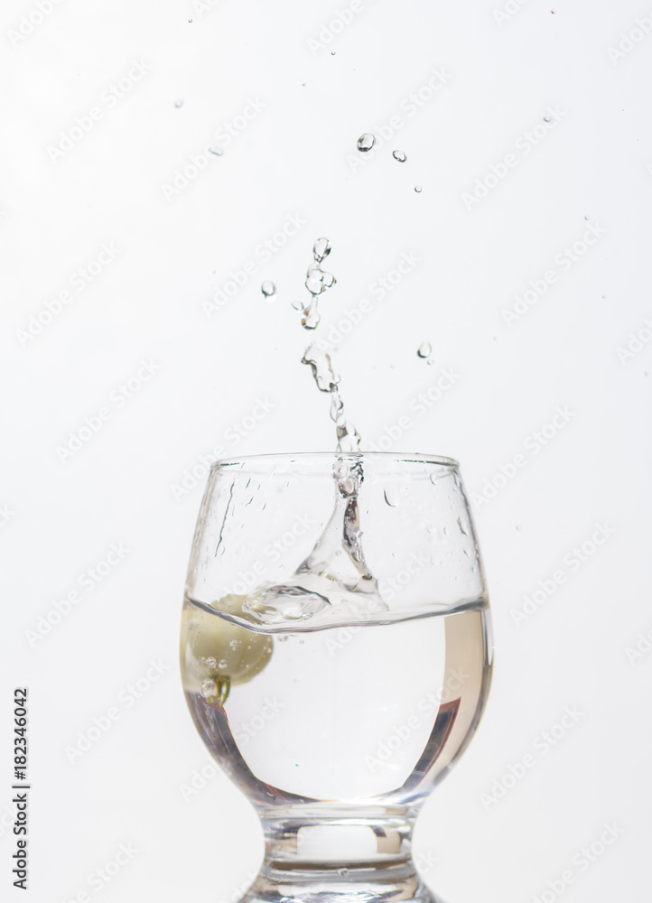 Splash in drink Splash in drink