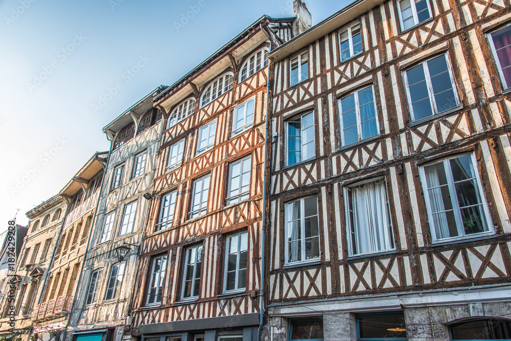 Maisons à Pans de Bois & ruelle de Rouen