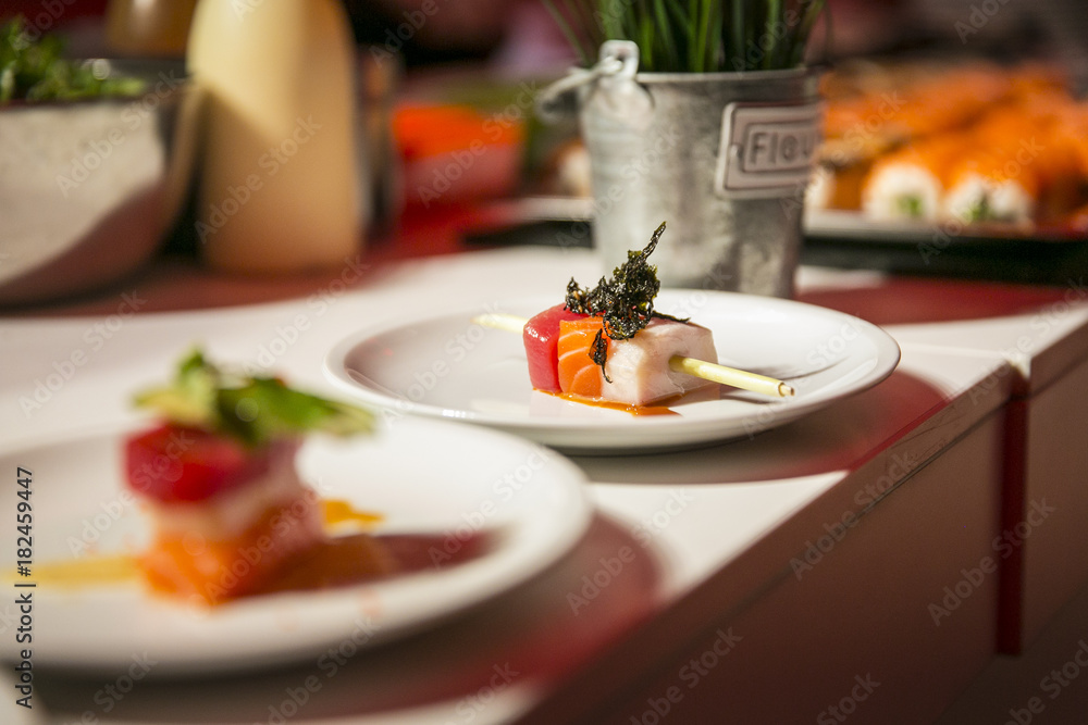 Catering & Buffet / Sushi Catering & Buffet / Sushi