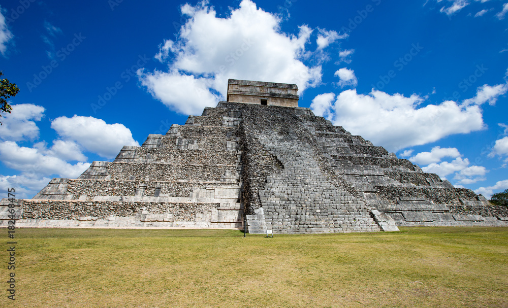 Temple of Kukulkan, pyramid in Chichen Itza, Temple of Kukulkan, pyramid in Chichen Itza,