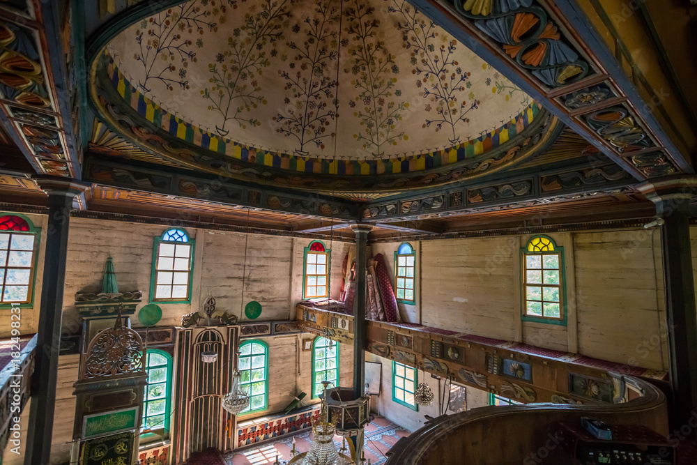 Obraz premium Interior view of Artin, Macahel, Camili Camii(mosque)