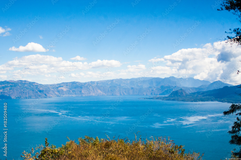 Lago de atitlán