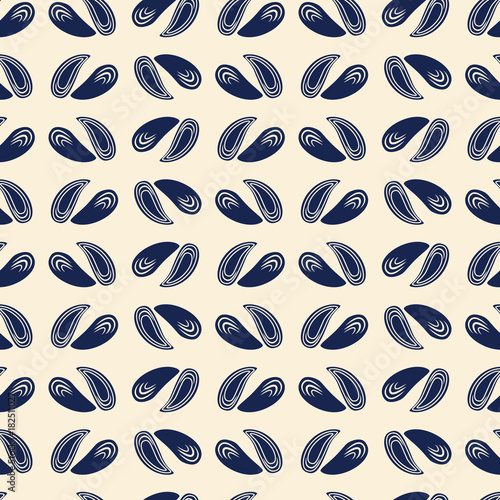 Seamless vector pattern mussel isolated on backdrop, natural sea food ingredient, seashell background decorative texture for design package, wallpaper, textile, organic shop, restaurant menu, cosmetic