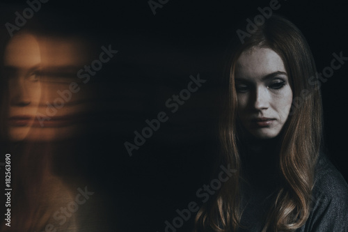 Εκτύπωση καμβά Woman with split personality