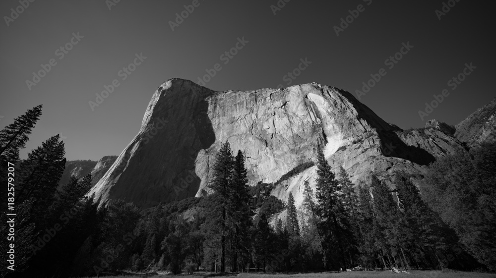 El Capitan in black and white, Yosemite National park El Capitan in black and white, Yosemite National park