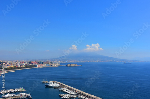 Napoli, Vesuvio, castel dell'Ovo e porto di Mergellina