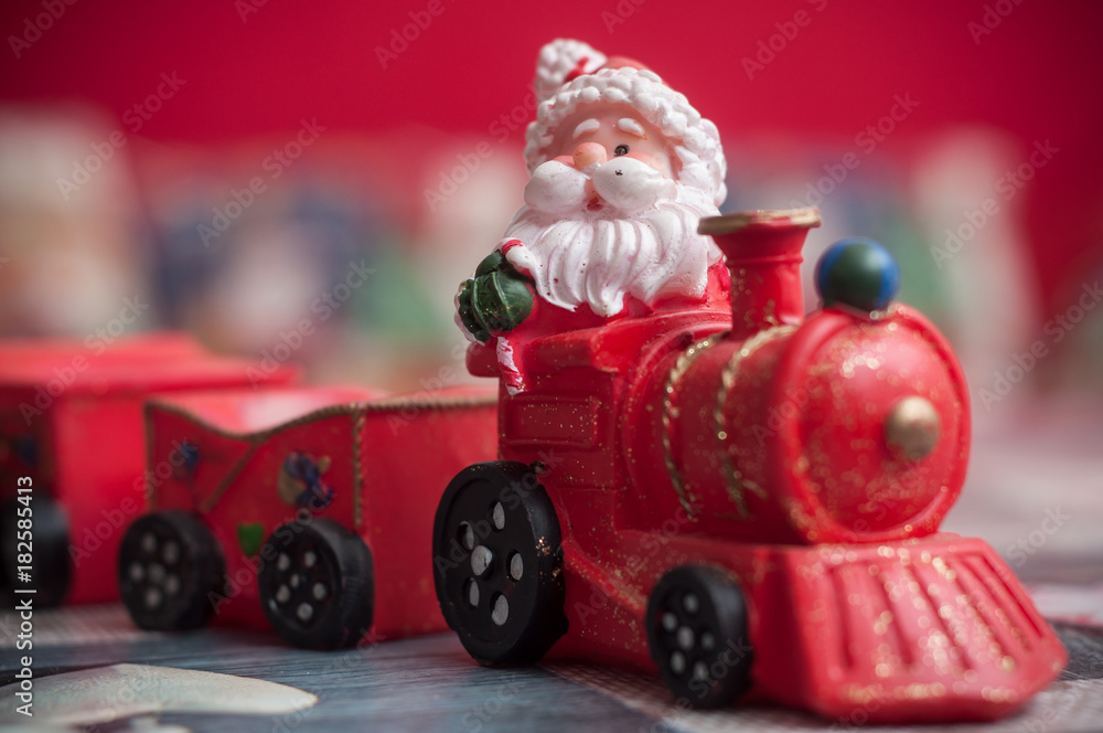 train miniature pour décoration de noël
