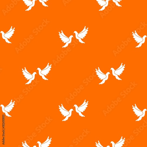 Wedding doves pattern seamless