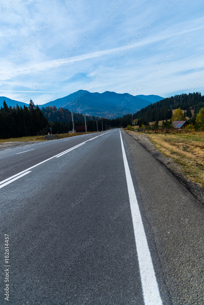 Fototapeta premium Autumn in Carpathian Mountains
