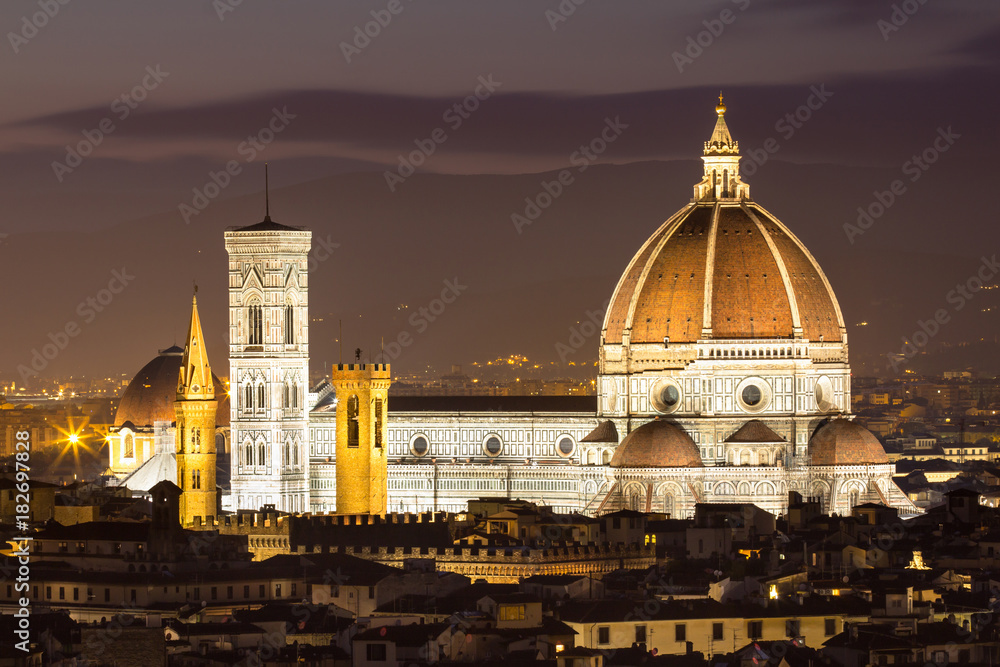 Basilica di Santa Maria del Fiore in Florence at night, Italy