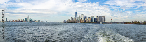 skyline of new york © travelview